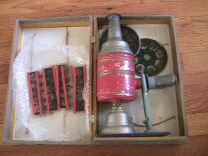 toy ebay lantern box